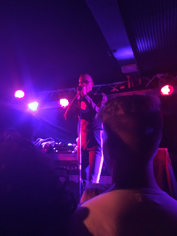 153371CF-CC36-44C3-9ED9-22054904EB20