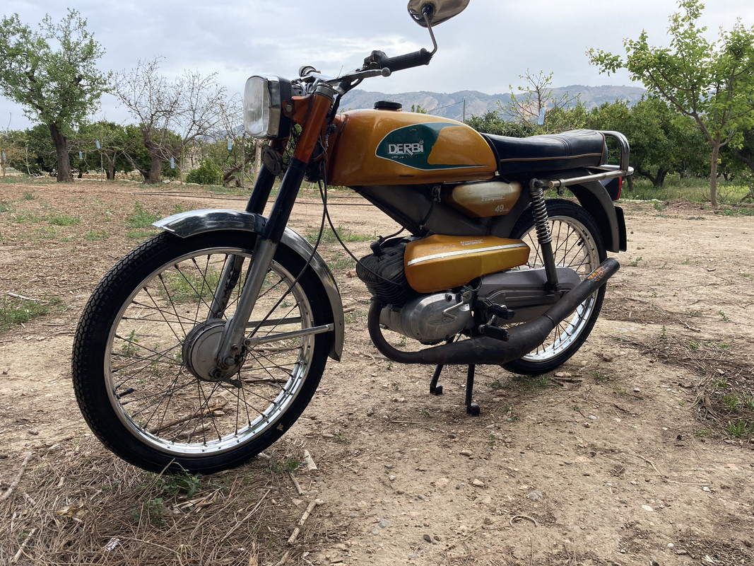 B8DE5315-ACCC-4656-949B-3A2BA0D6327C