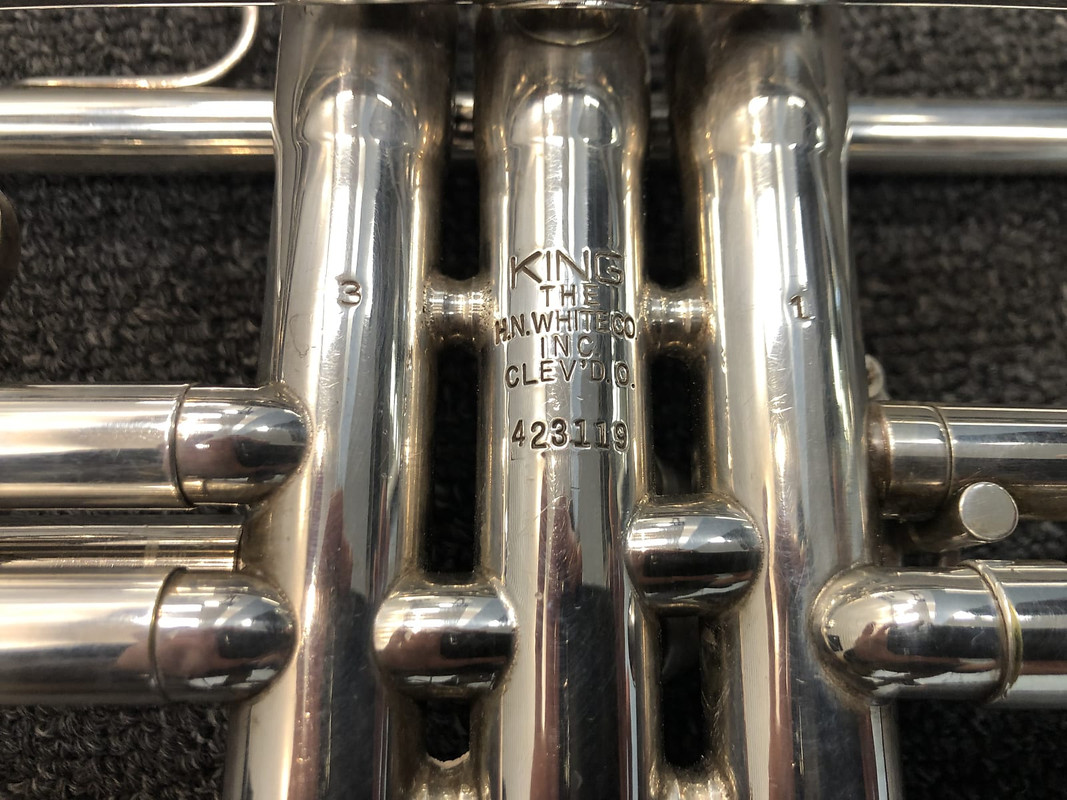 King 1965 Silver Flair Trumpet sn 423119 (12)