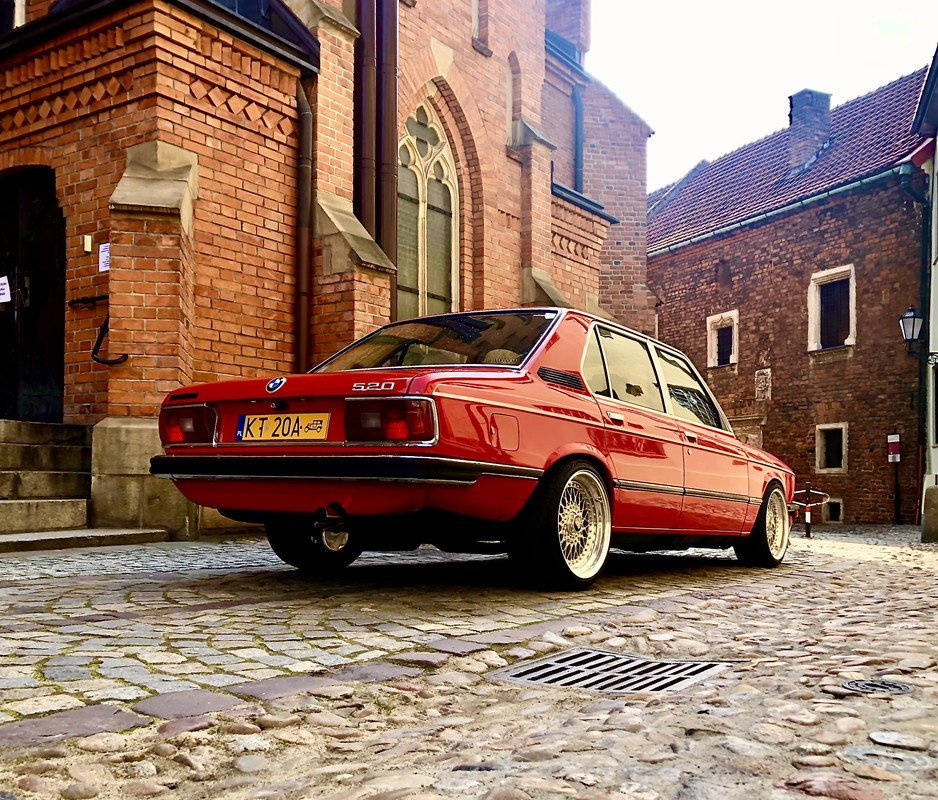 28B0923F-8DCB-4BA8-8D42-C897D9DD5897