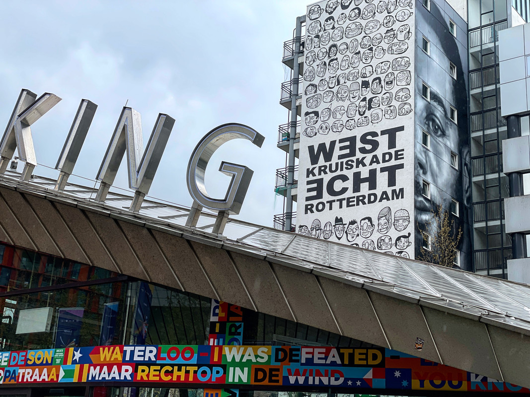 D6807B69-C689-4C3E-BA48-3E3A8587B803