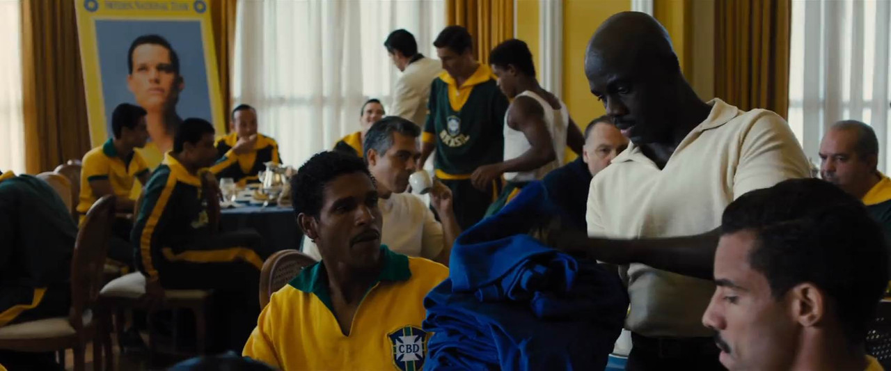 Pelé: Birth of a Legend 2016 BluRay [Hindi + Tamil + Telugu + English] 480p, 720p ESub Screenshot