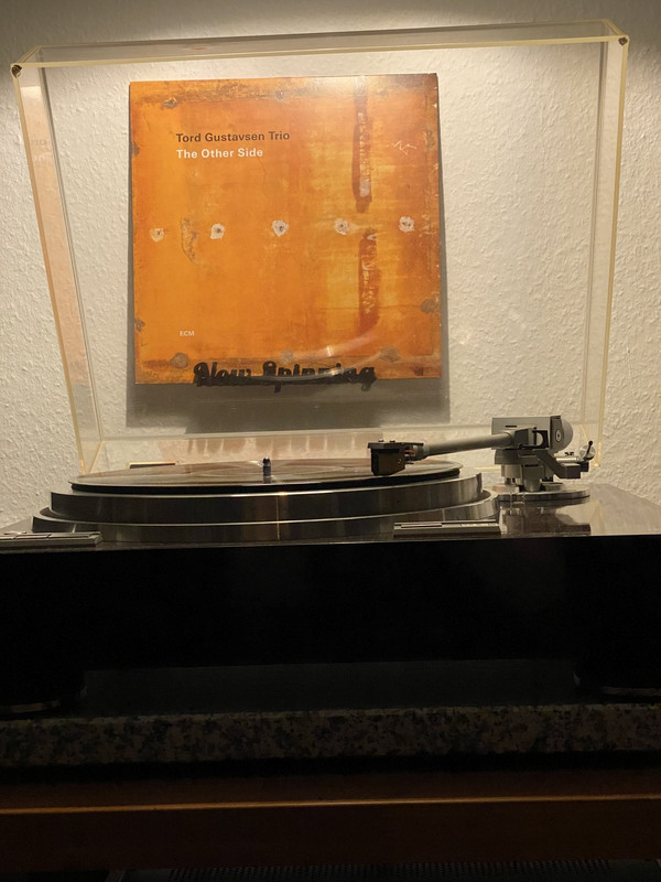 D3654B78-E8DA-4A36-8A0C-52E2D95C2897