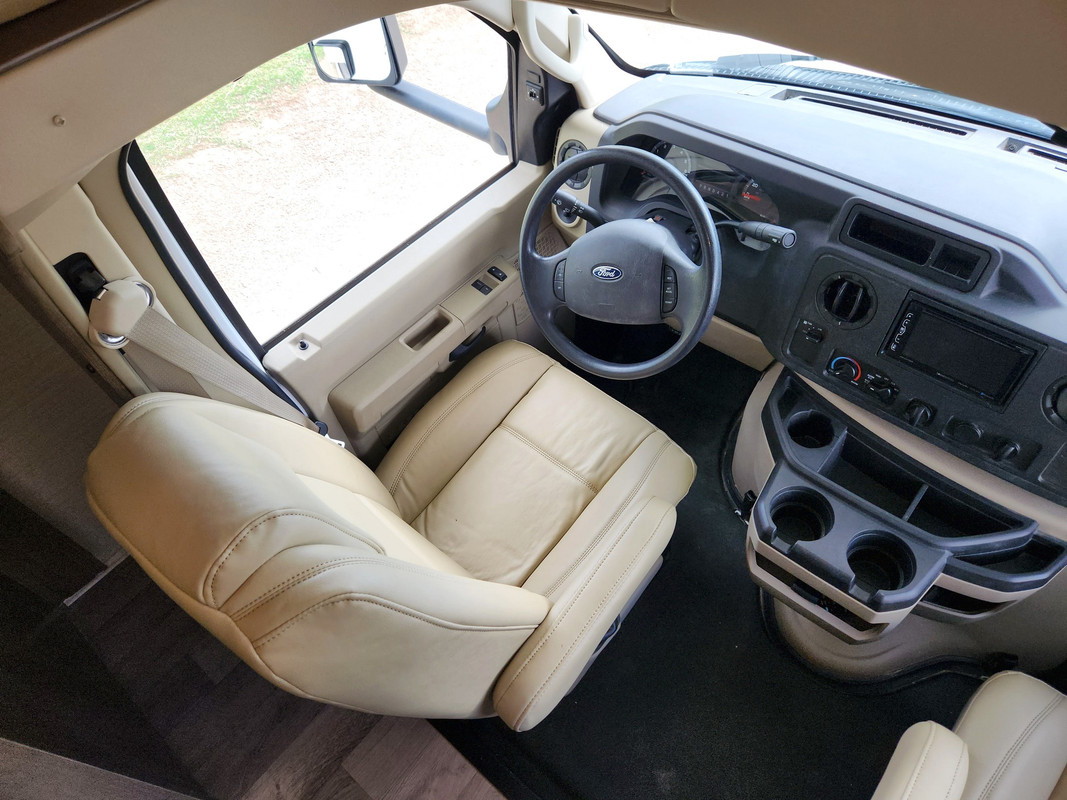 Vehicle thumbnail 14