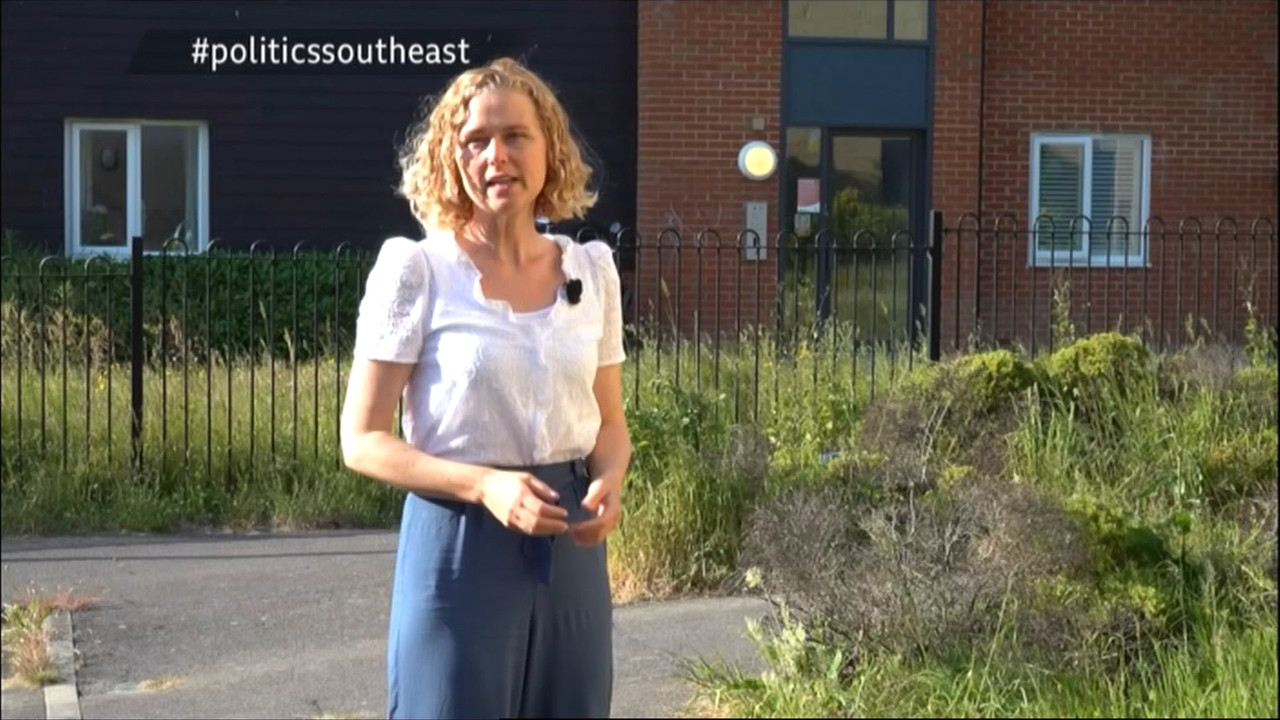 06.11 - 10.00.00 - Politics South East. The latest political news and....ts_snapshot_18.04.493
