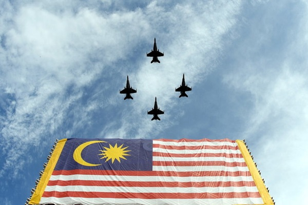 pemandangan bendera Malaysia