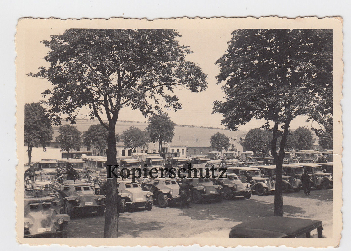 Foto Würzburg Fuhrpark Schützenpanzerwagen Sd.Kfz.