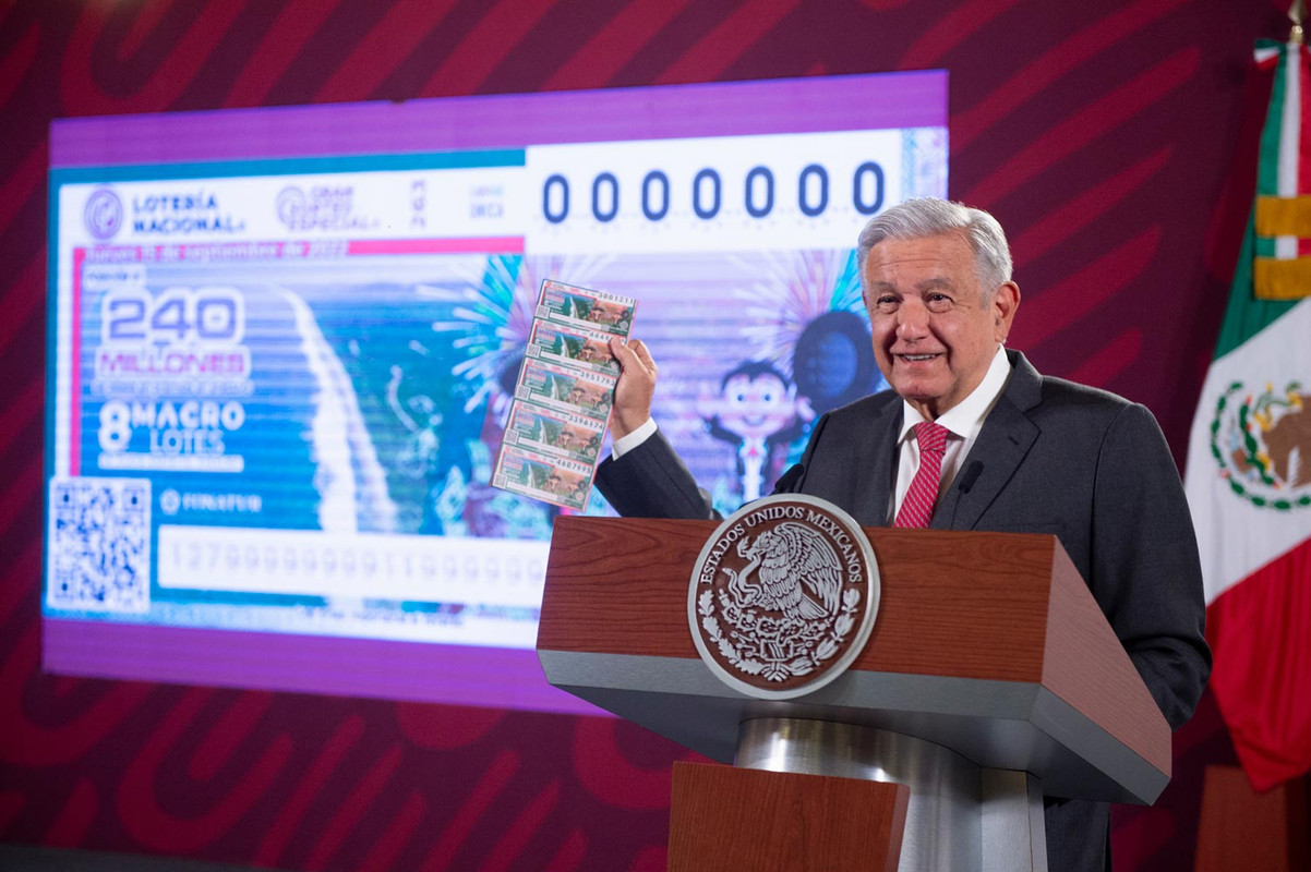 AMLO avala alianzas de Morena