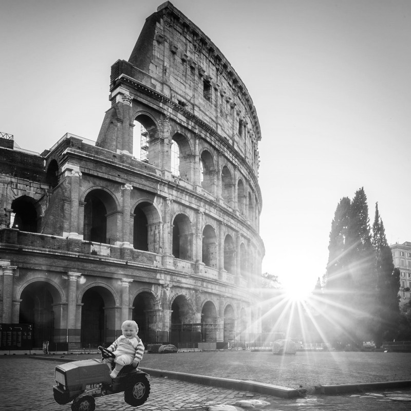 Kolosseum-Rom-Latium-Italien.jpg