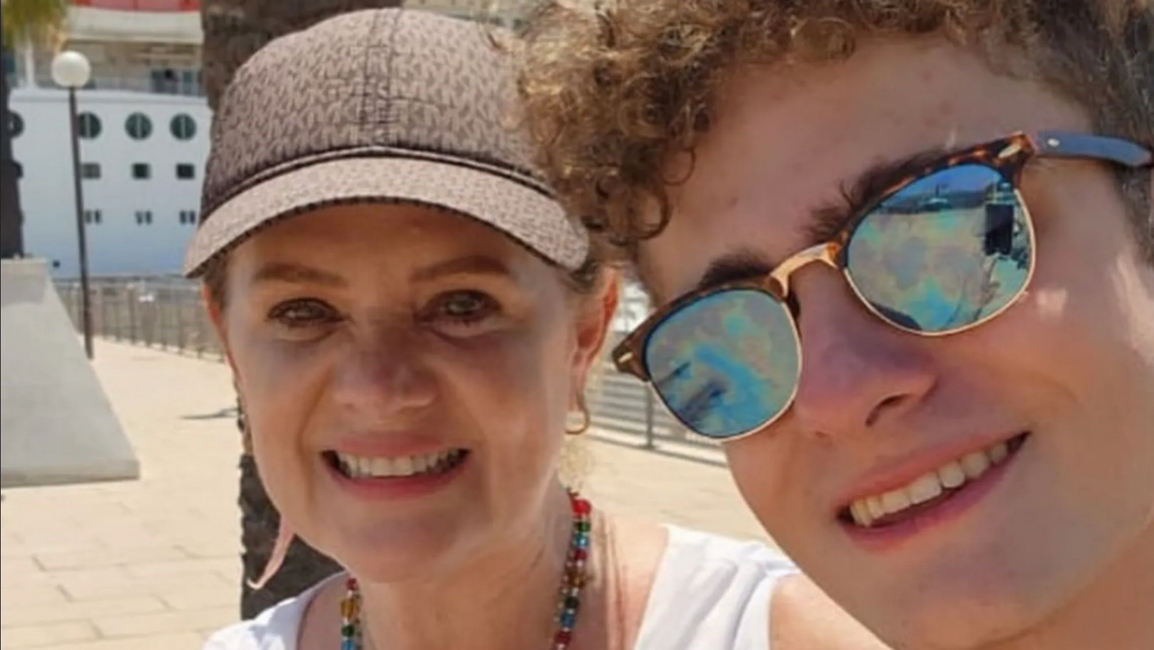 Nicolás, el hijo de Erika Buenfil, se prepara para su debut como actor