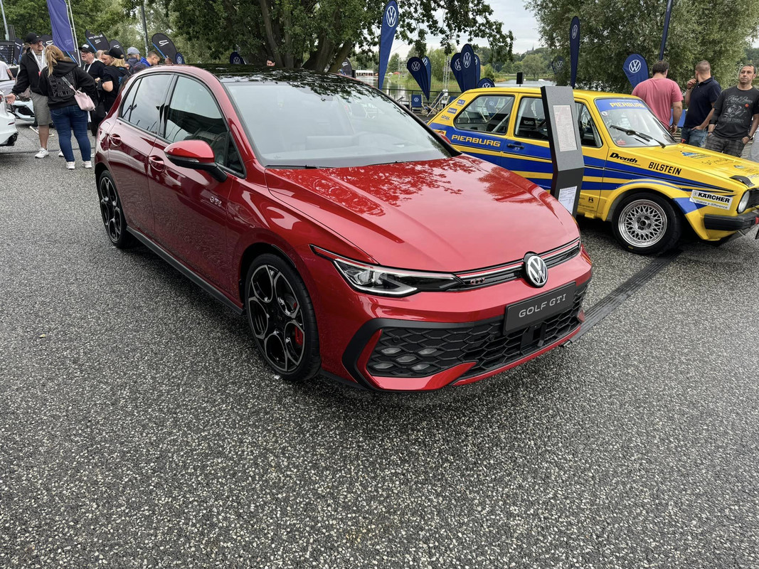 452915600_10161075784079029_7349334439258178248_n