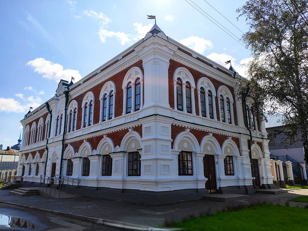 Дом купца баландина енисейск. Здания енисейска. Здания енисейска. Здания енисейска. Исторический центр енисейска.