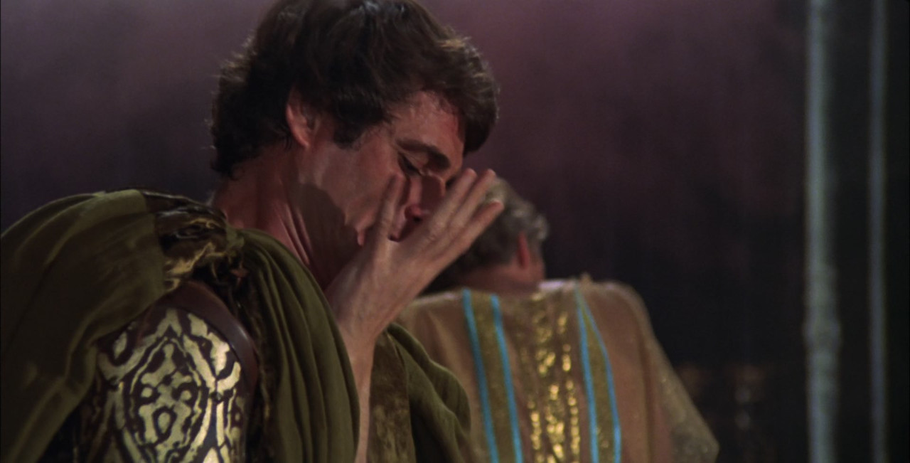 Caligula (1979) (1080p BluRay x265 FreetheFish)-6