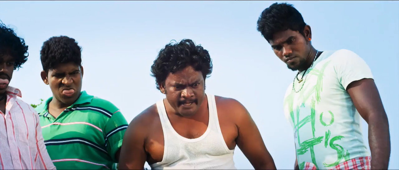 Adhagappattathu Magajanangalay 2017 WebRip [Tamil] 480p, 720p ESub Screenshot