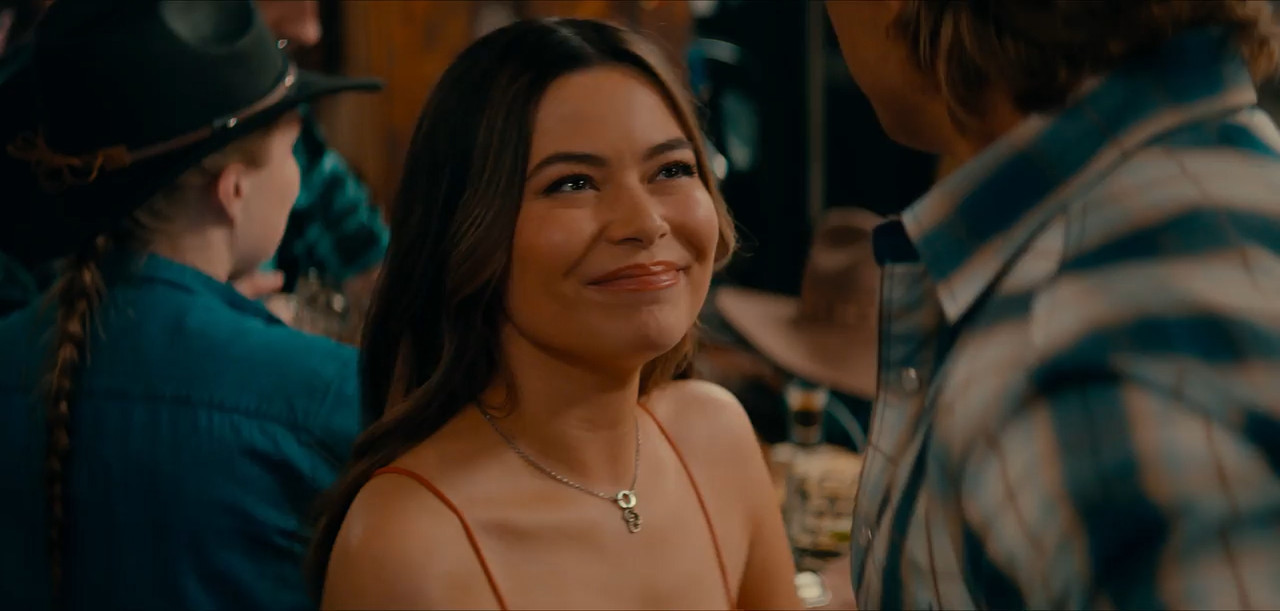 The Wrong Paris 2025 WebRip [Hindi + Tamil + Telugu + English] 480p 720p ESub Screenshot