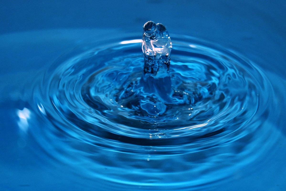 Добування води у Києві та області
