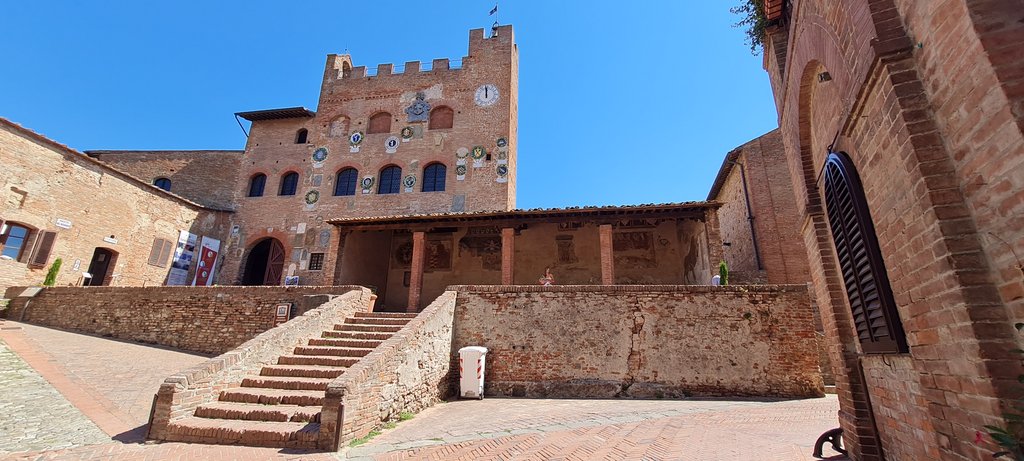 San Gimignano Y Certaldo: helados con copyrigth y la cuna de Bocaccio - La Toscana 2022: entre termas y cipreses (13)