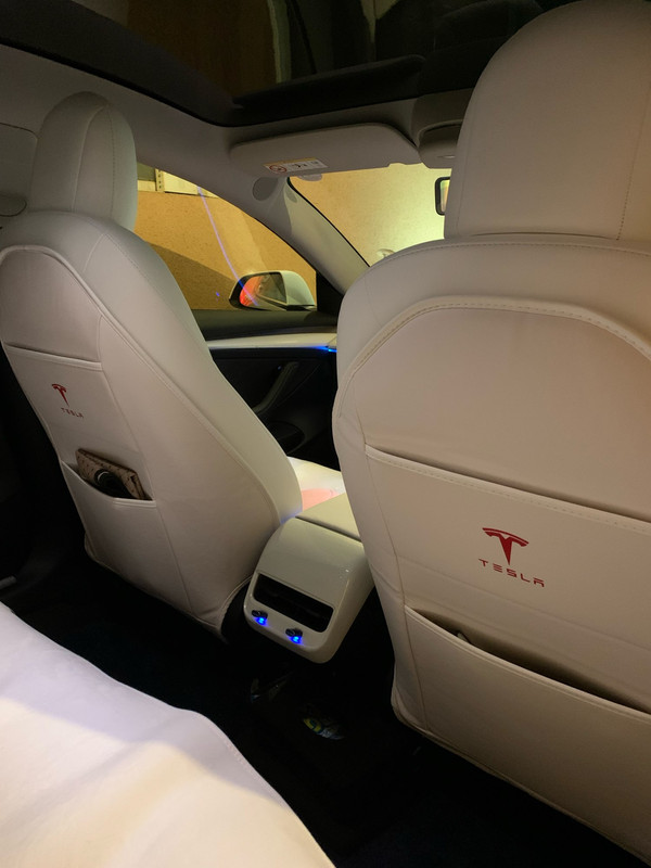 Protections sièges siège enfant - Forum et Blog Tesla