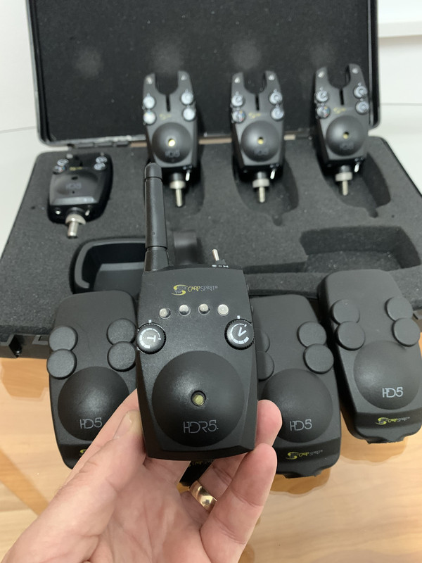 DE93CA48-EAAD-440C-9DF5-6AC01D691784