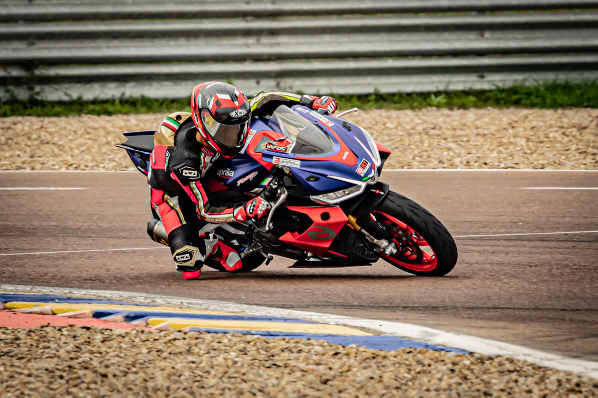 521A9D71-B88C-4DAB-858C-4228EFE2FDD0