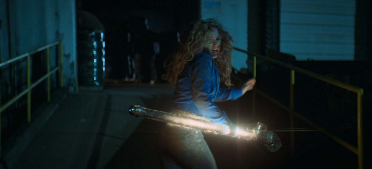 Stargirl.S01E01.1080p.BluRay.x264-BORDURE.mkv_snapshot_50.25_[2021.07.19_22.15.21]