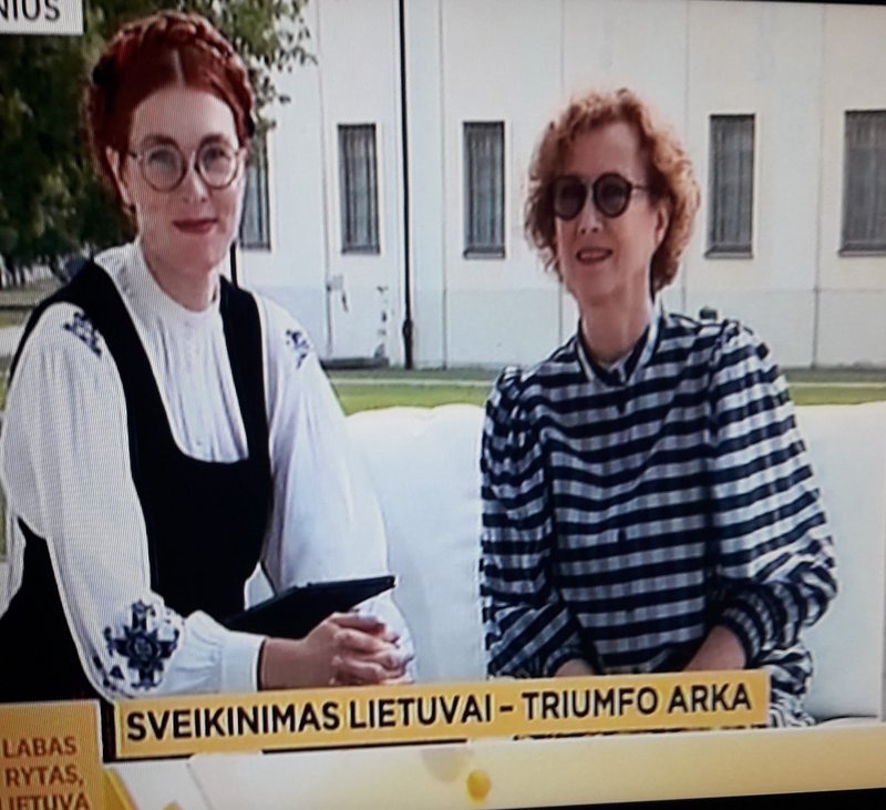 LRT ir jos šaika Valstybės dieną pažymi su Lese ukrainka ir Ukrainos dvispalve