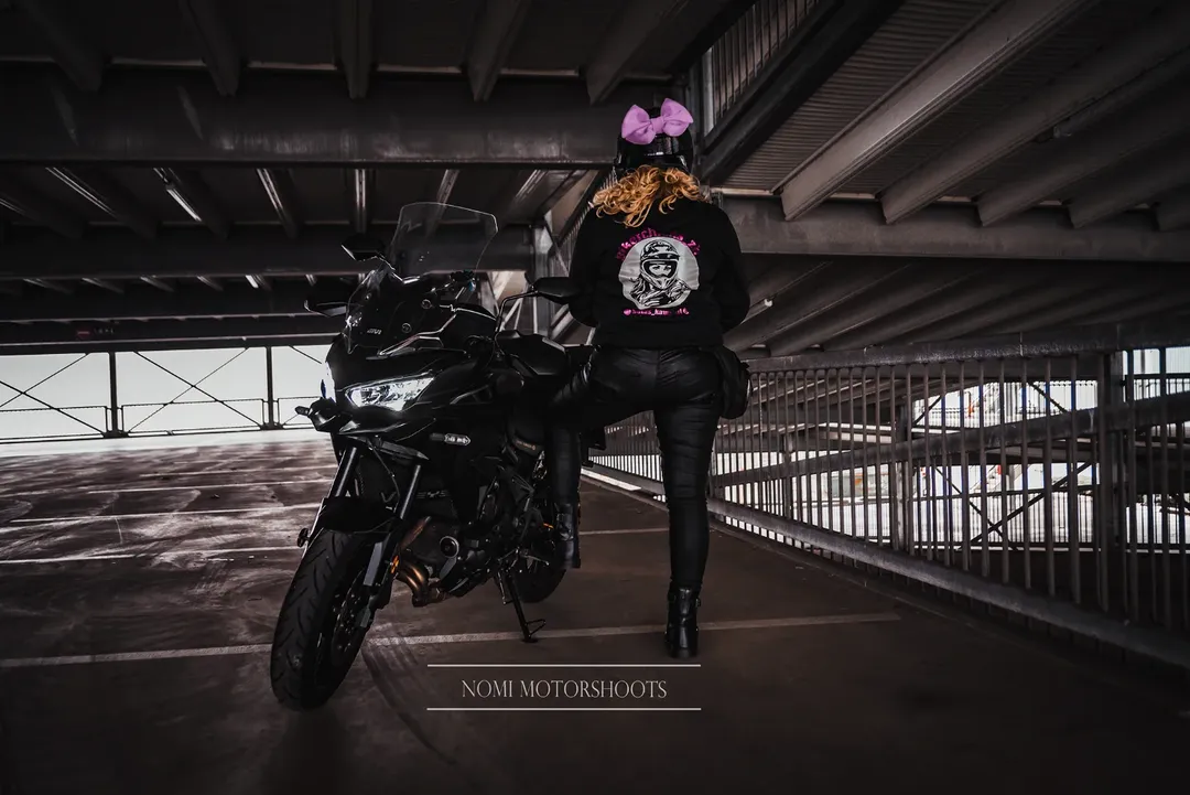 GG bikergirls489 bikerchicks zh nomifotografie nomifotografie