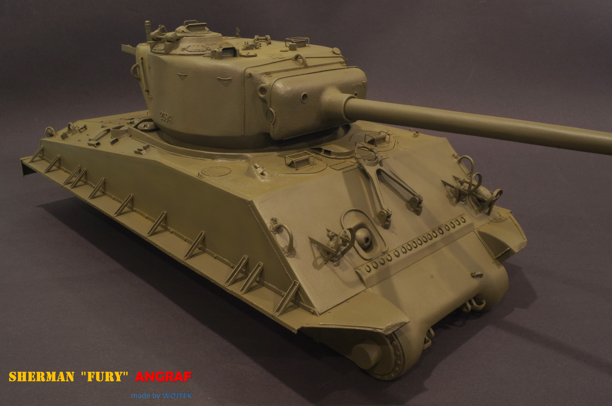 M4A3E8 SHERMAN  FURY 173