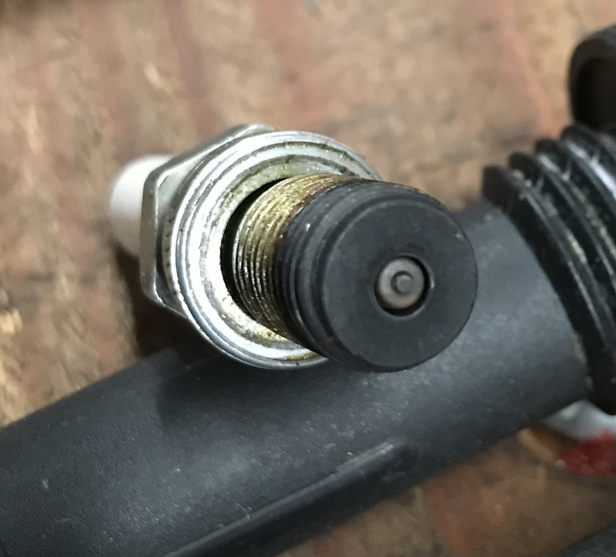 47B50335-6363-4077-A0AC-428CDD6C14E6