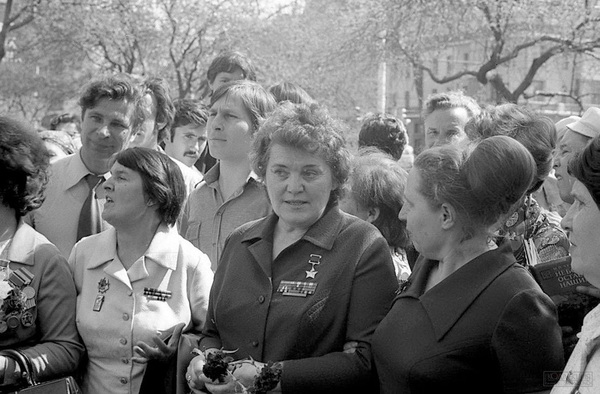 https://i.postimg.cc/FzQVH2GN/sammlung-ushatov-77.jpg