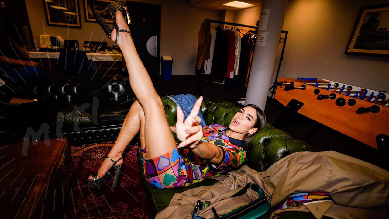 Dua Lipa Feet 3396957 - Postimages