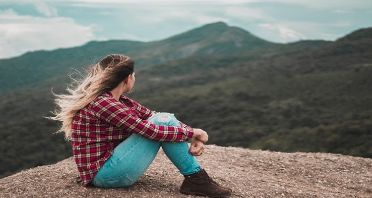 Orang Introvert, Mungkinkah Merasakan Kesepian?