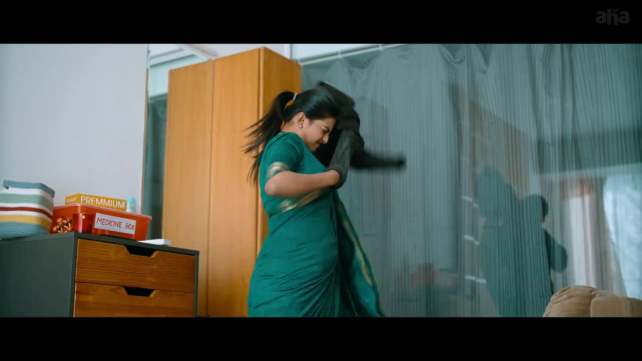 vlcsnap-2025-04-21-19h39m39s276