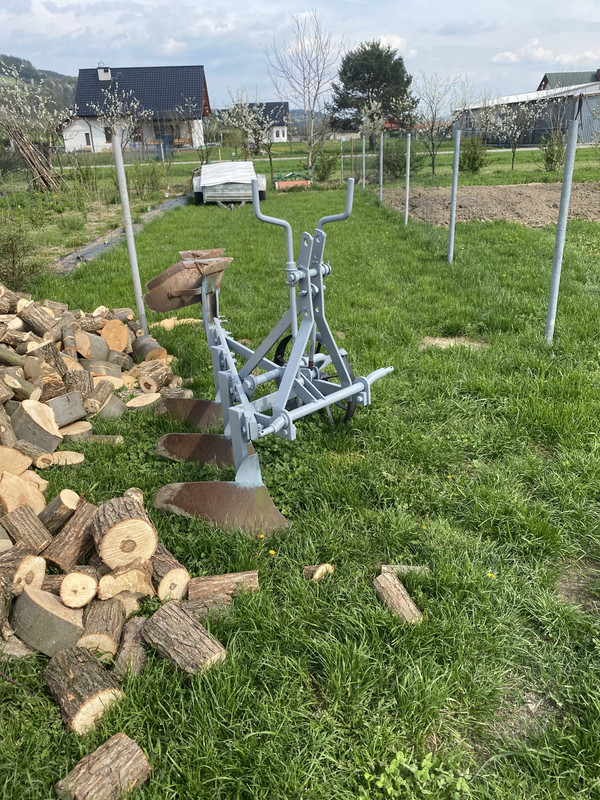 BB17534E-6310-406B-8BFD-47FF76D90ECA