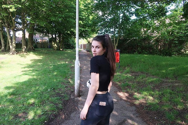 Lauren Alexis Megapost