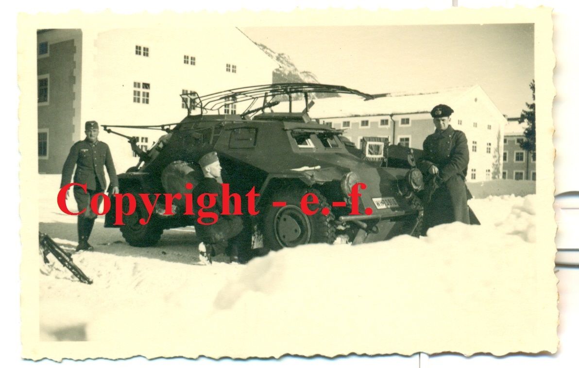 FOTO - GEB.JÄGER-REGT.100 - PANZER-AUFKLÄRER - S