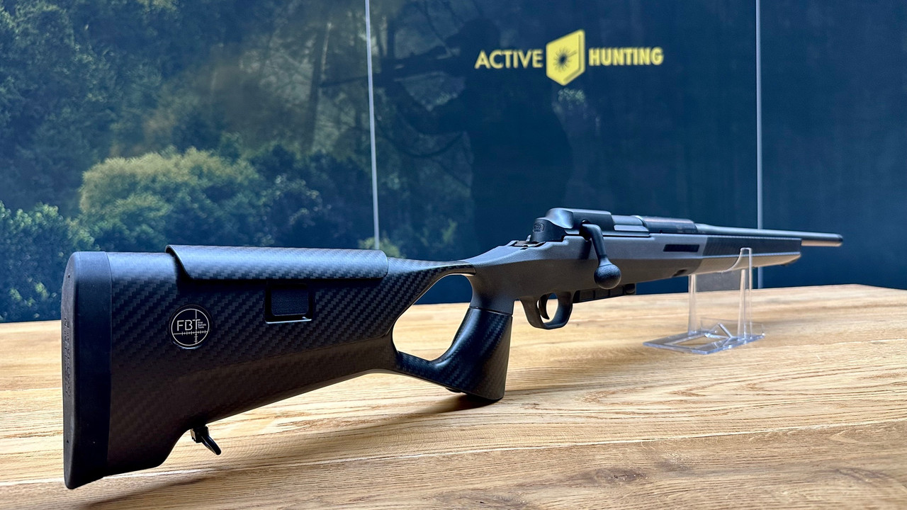Mauser M25 mit FBT Lochschaft
