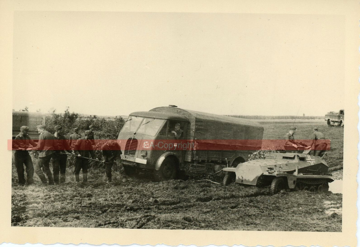 StuG Sturmgeschütz Beute LKW Camion Truck Panzer