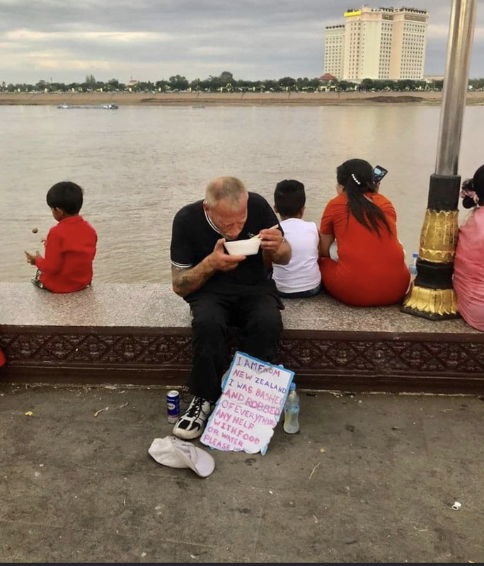 37B94792-4B65-4EB6-960E-9A037D582B17