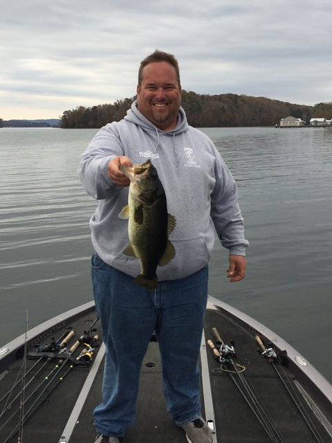 AE3CA6EF-56EC-496D-A20C-EB013968E45D