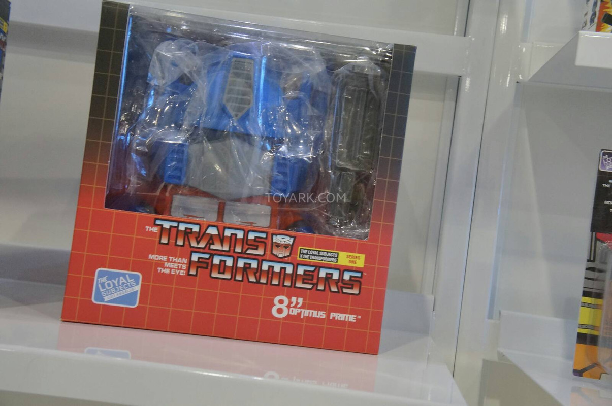 Toy-Fair-2014-Loyal-Subjects-Transformers-008_13