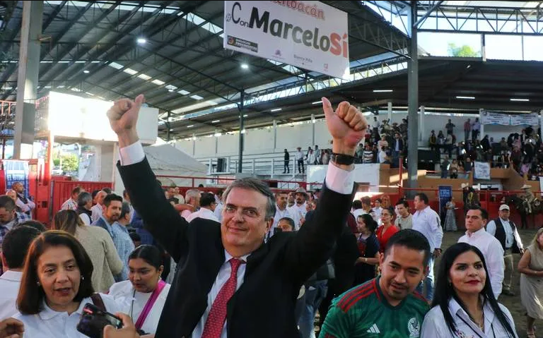 Marcelo Ebrard se compromete a atender problemáticas en Michoacán