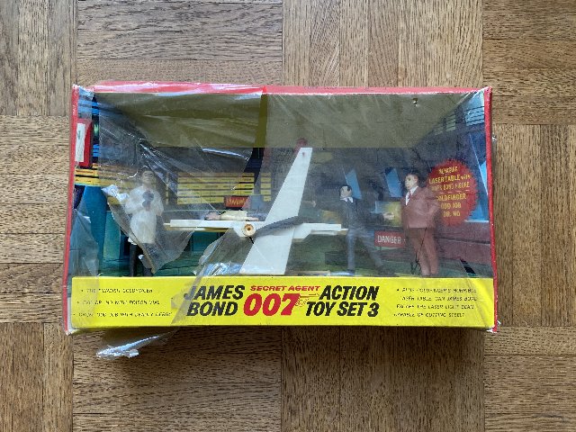 C94836DA-3B84-4A2F-8D5D-6F46C2561375