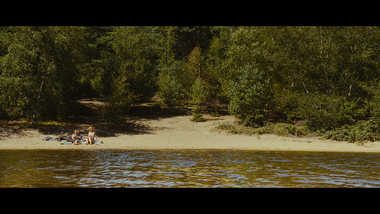 Eden.Lake.2008.2160p.UHD.BDREMUX.HEVC.HDR.DV-Нечипорук.mkv_snapshot_00.10.46.125