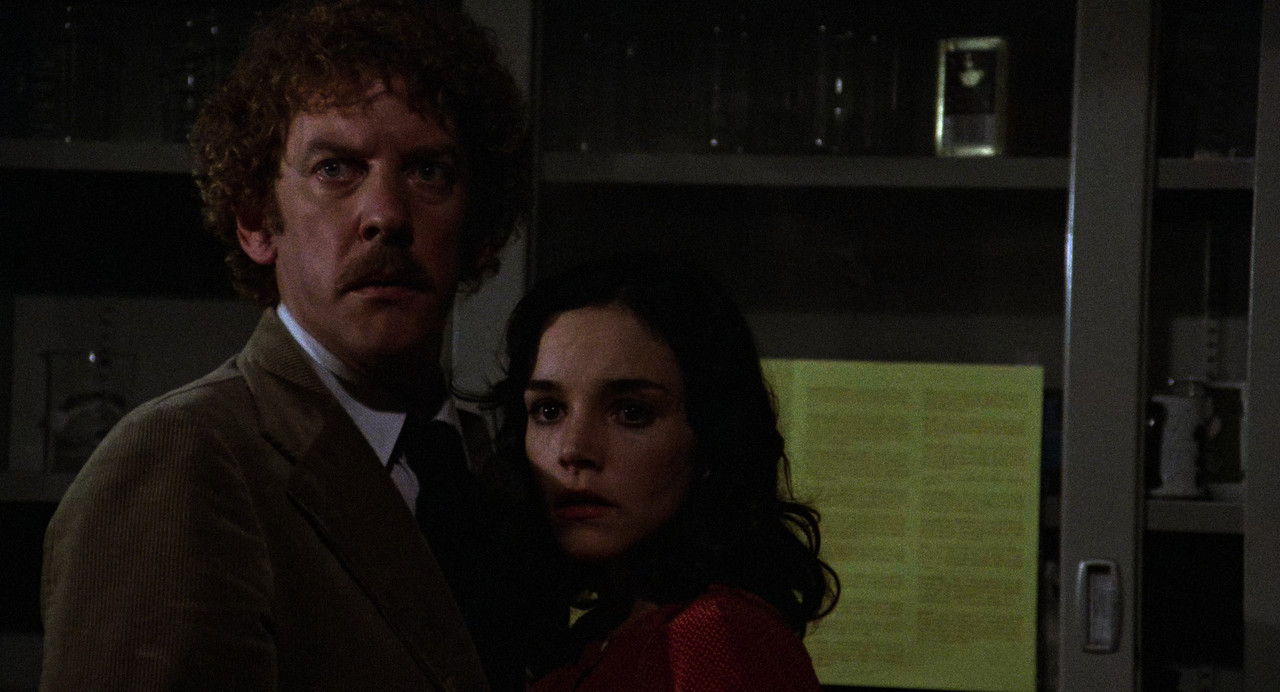 Invasion of the Body Snatchers (1978)-01_31_03-131134