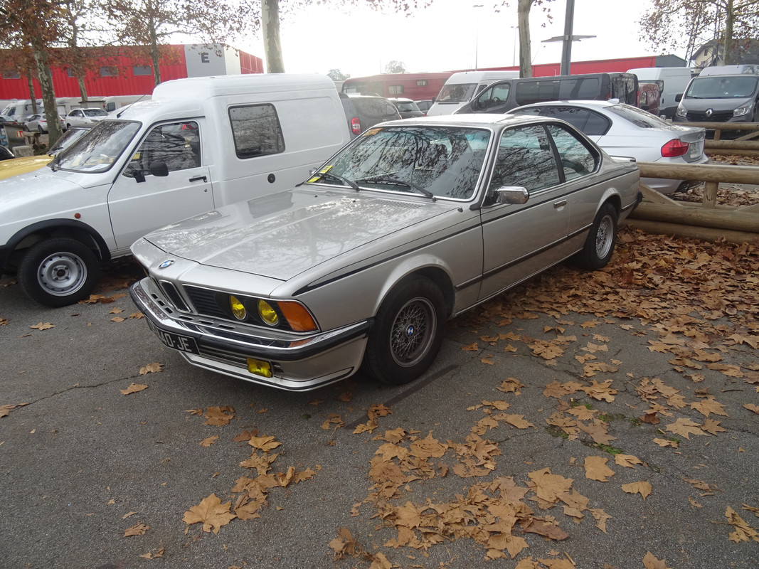 BMW 635 CSi de 1979ag)