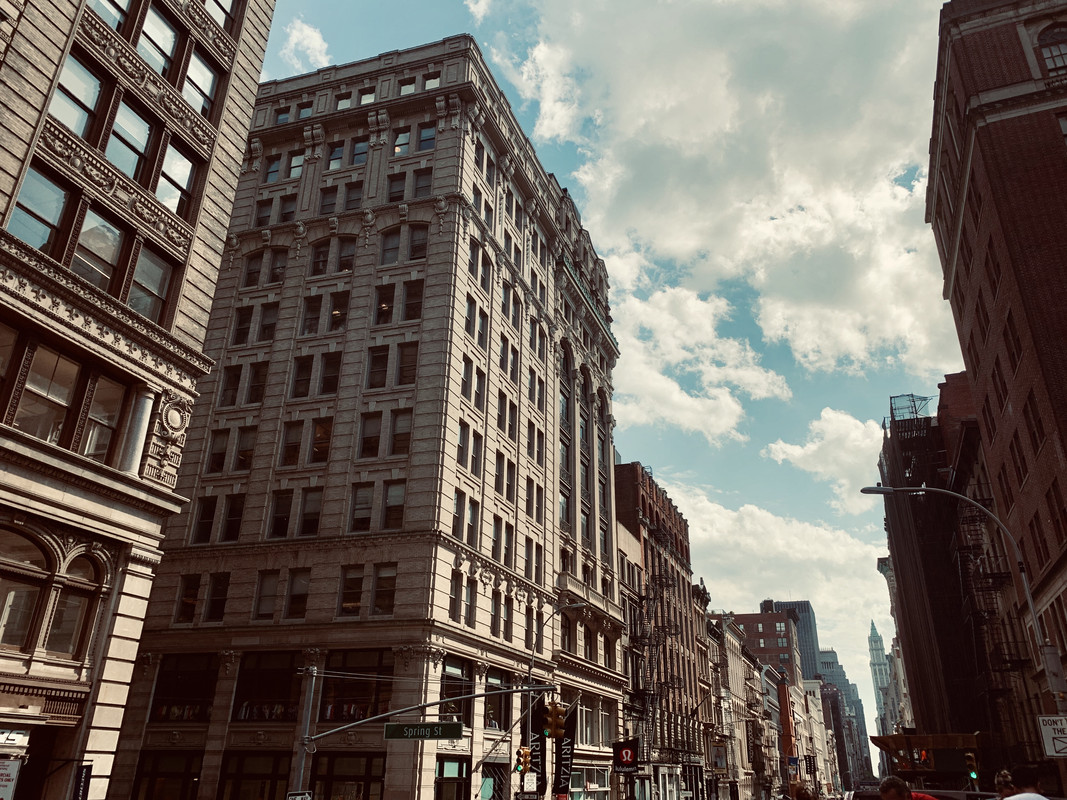 17F90698-CB0D-4302-92E4-C447F8D2FF8B