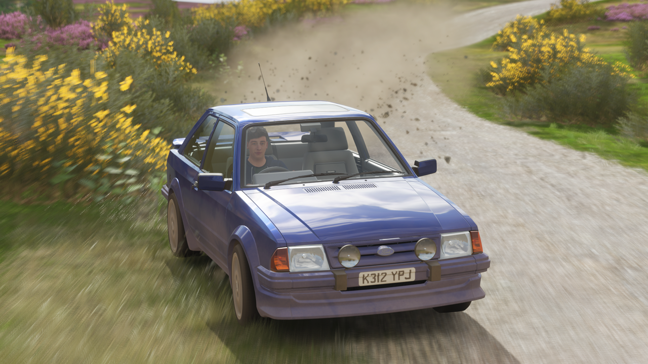 FH4-Ford-Escort-RS-Turbo-4.png