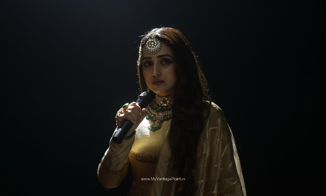 trisha-krishnan-in-muththa-mazhai-song-from-thug-life-2025