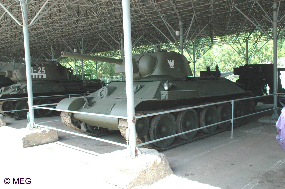 Musée militaire de Lešany Military-technical-museum-lesany-163-of-331